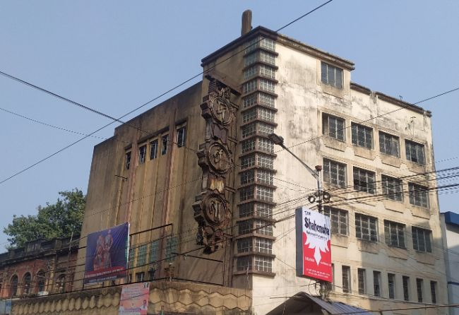 দর্পণা