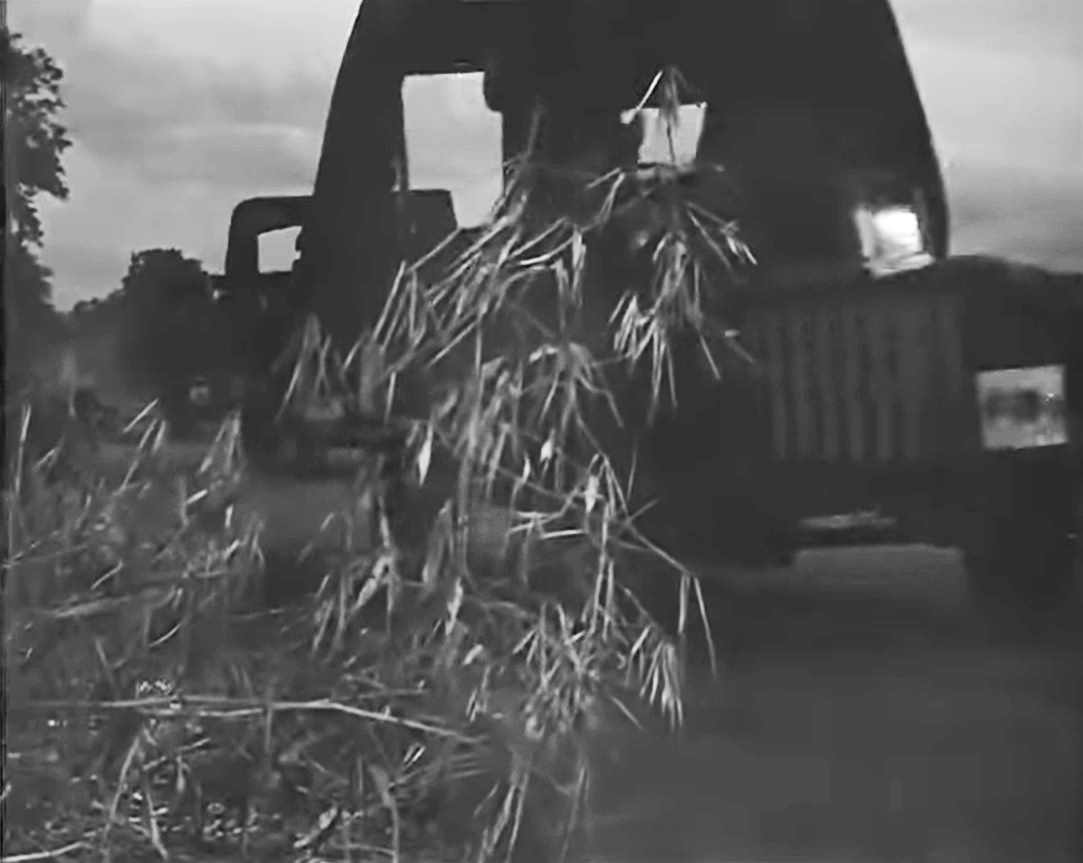 <p>British military jeeps moving through rural Bengal in 'Biyallish' (1951)</p>






































