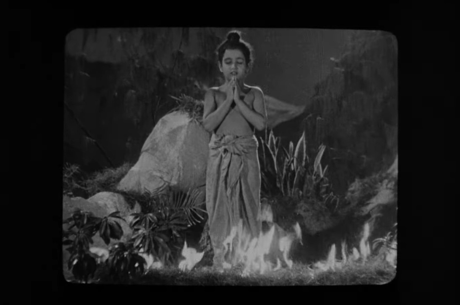 <p>A shot from 'Dhruba' depicting Dhruba’s trials, incorporated in 'Apur Sansar'</p>


























































