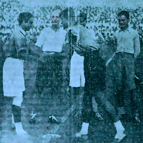 Mohun Bagan captain Anil Dey (left) with East Bengal captain P Chakraborty at the 1945 IFA Shield Final























