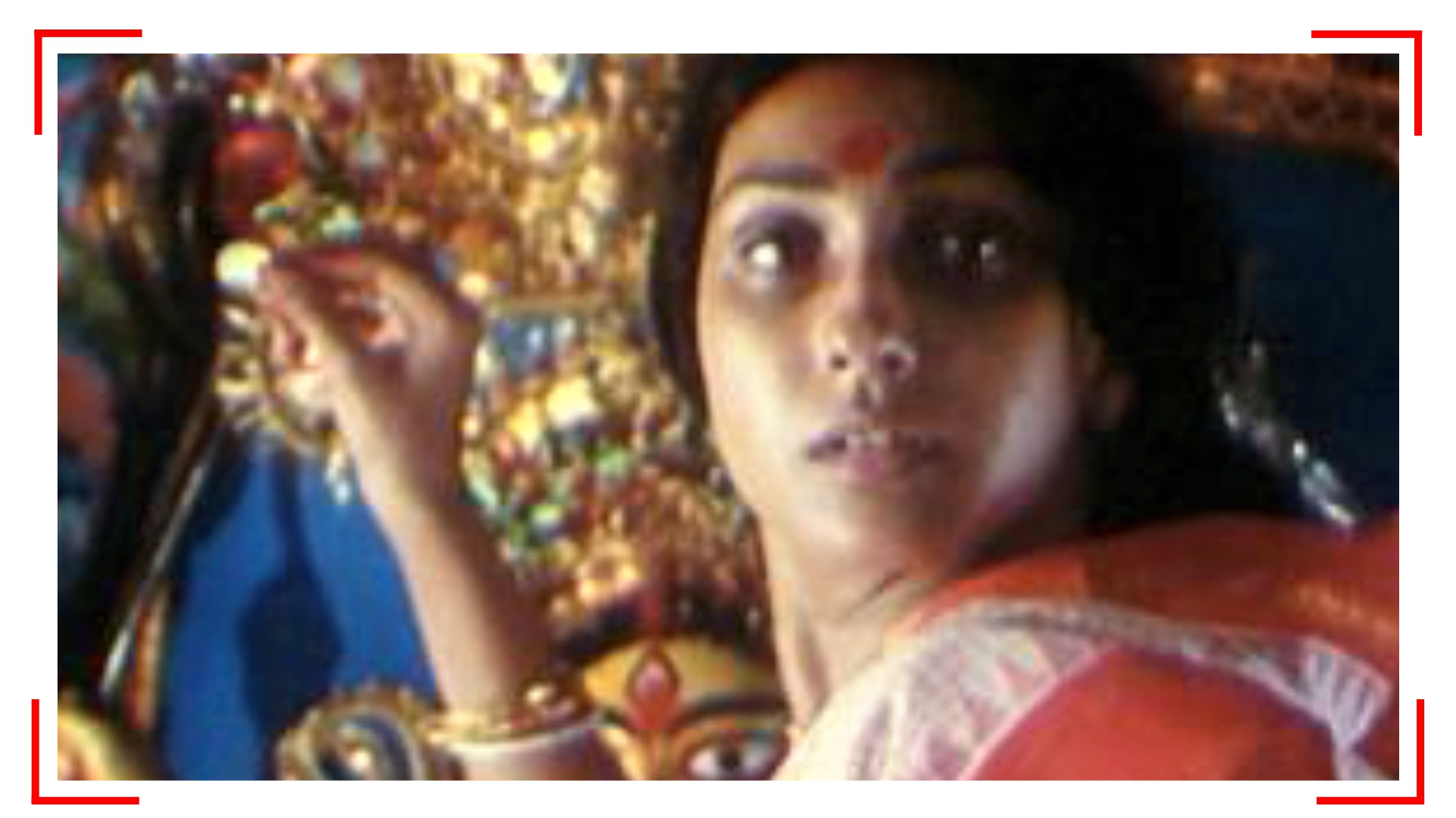 <p>Avik Mukhopadhyay's cinematography in Rituparno Ghosh's 'Utsab'</p>





















































































