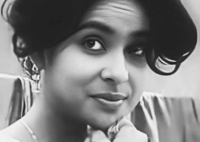 Madhabi Mukhopadhyay in 'Subarnarekha'