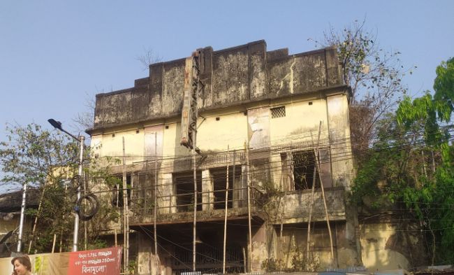 Chitrapuri